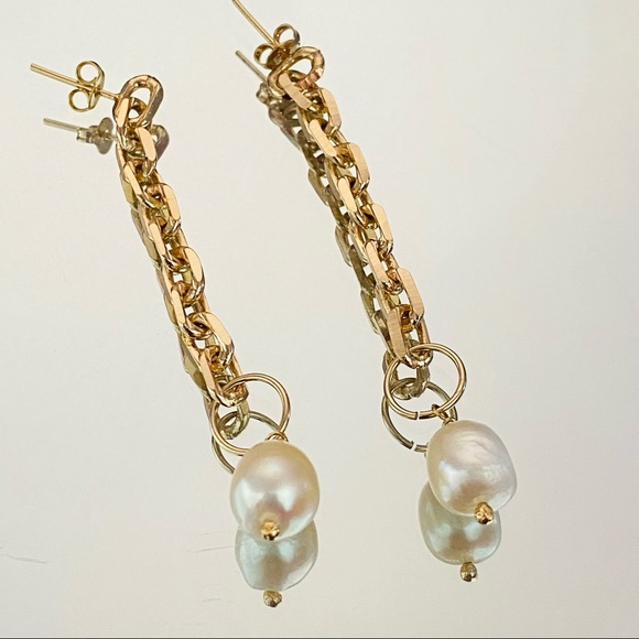 Gold Paper Clip Earrings - Picture 4 of 11